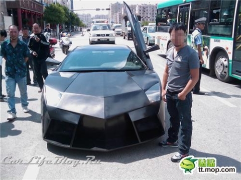 Chinese Lamborghini Reventon Clone Confiscated by Local Police 01
