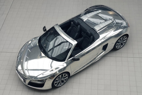 Chromed Audi R8 V10 Spyder for Charity 01