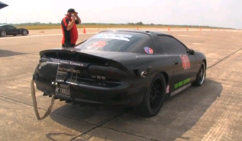 Video Camaro Sliding Sideways at 244mph During Texas Mile