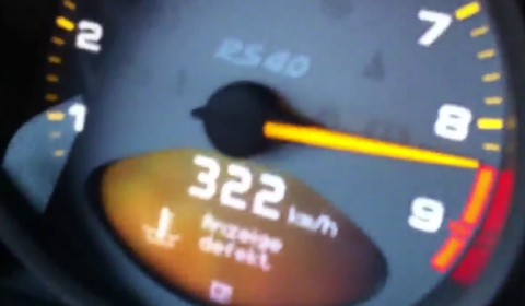 Video Dutch Journalist Drives 322km/h in Porsche 911 GT3 RS 4.0