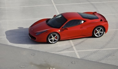 Video Of The Day Ferrari 458 Italia in Dubai