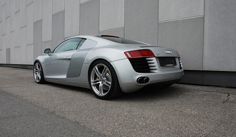 Official Supercharged Audi R8 V8 by O.CT