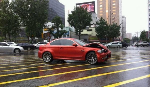 Car Crash First BMW 1-Series M Coupe Wrecked in Korea 01