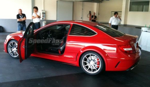 Mercedes C63 AMG Coupe Black Series