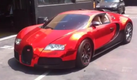 Video Dartz Bugatti Red Chrome Wrapping