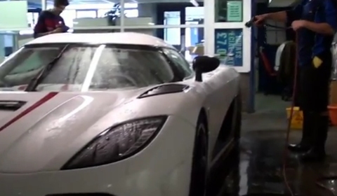 Video Washing Your Koenigsegg Agera R