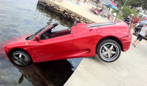 Car Crash Ferrari 360 Spider Tries Swimming in Croatia