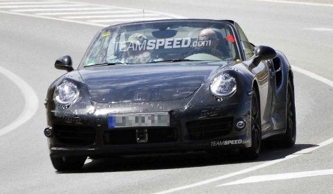 Spyshots 2013 Porsche 991 Turbo Cabriolet