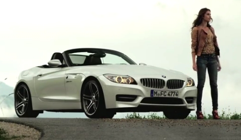 Video BMW Z4 vs BMW Z4 GT3