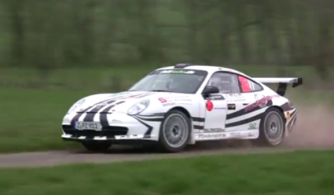Video Porsche 911 GT3 Racer Exhaust Eargasm
