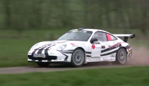 Video Porsche 911 GT3 Racer Exhaust Eargasm