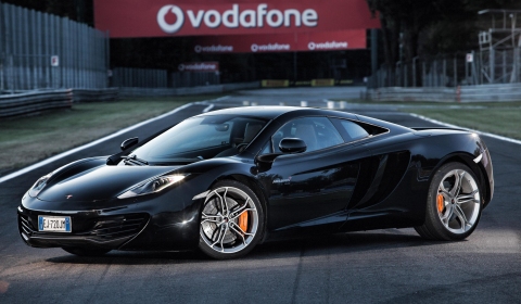 McLaren Milan Retailer Opens for Business