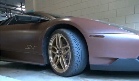 Video Matte Brown Lamborghini LP670-4 SuperVeloce