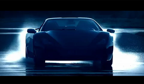 Video: De Veno Arrinera Hits the Road