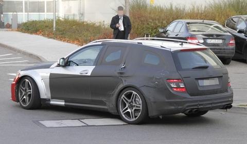 Mercedes Benz C63 AMG Break