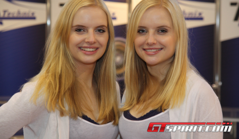 Essen Motor Show 2011 Girls Part 1