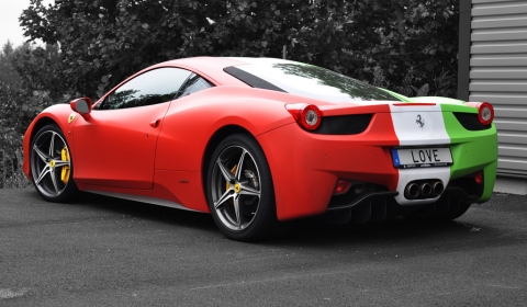 Overkill Ferrari 458 Italia with Italian Flag Wrap