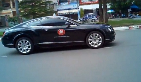 Bentley Continental GT Spotted in Saigon