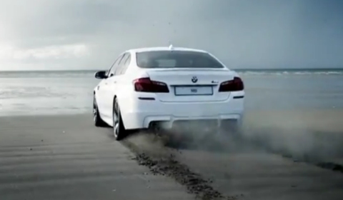 Video 2012 BMW F10 M5 Hits the Beach in Wales