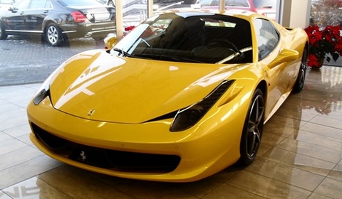 Video First Ferrari 458 Spider in Poland