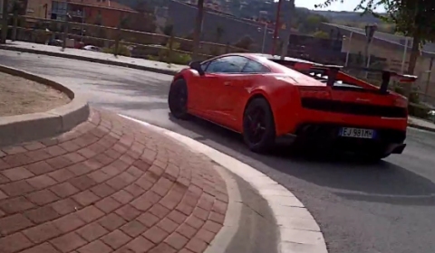 Video First Lamborghini Gallardo LP570-4 Super Trofeo Stradale Hits the Road