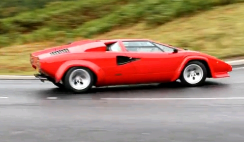 Video Lamborghini Countach Drift