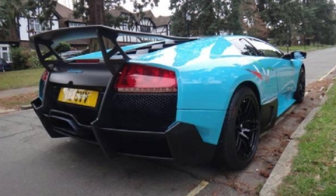 For Sale Turquoise Al-Thani Lamborghini LP670-4 SuperVeloce 01