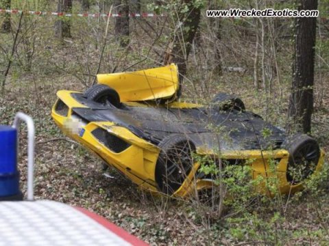 Car Crash Two Casualties in Ferrari 430 Scuderia Accident 01