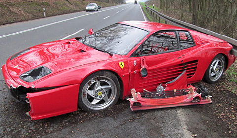 Ferrari F512 M Crashed to Save Hedgehog