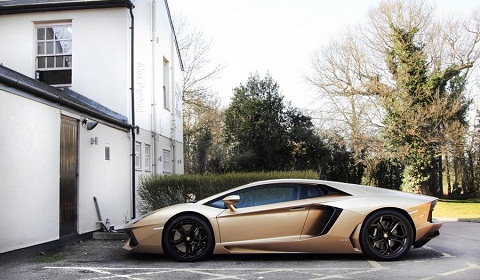 Lamborghini LP700-4 Aventador - All The Colours