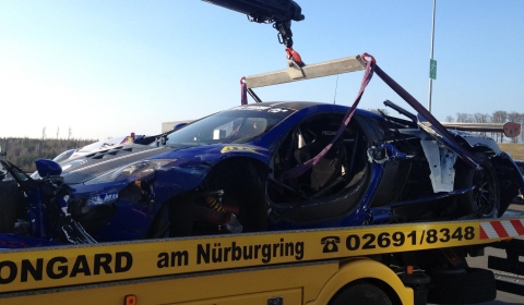 Video Wrecked McLaren MP4-12C GT3 Gemballa Racing