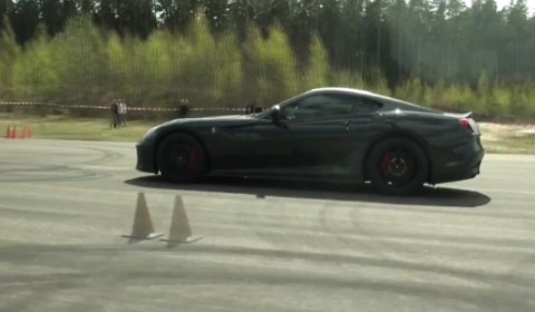 Video Ferrari 599 GTO vs Ferrari 458 Italia Drag Race