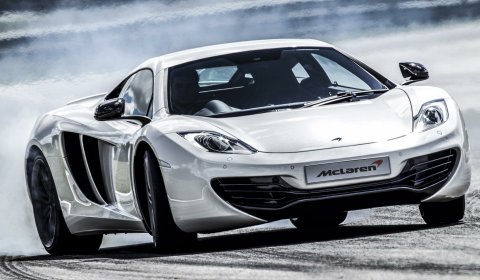 2013 McLaren MP4-12C 01