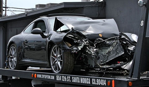 Lindsay Lohan Wrecks Rented Porsche (991) 911