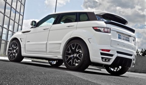 Official Onyx Rogue Edition Based on Range Rover Evoque