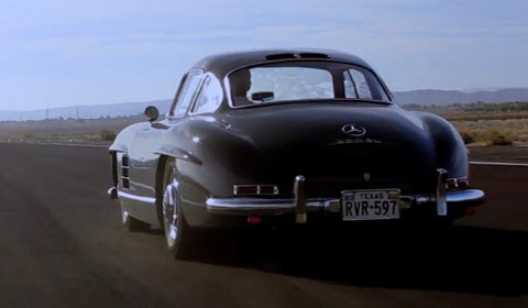 Video Of The Day Poetry in Motion - Mercedes 300SL Gullwing