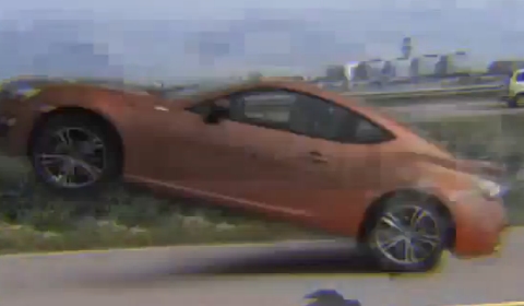 Video Dutch Automotive Magazine Shows Toyota GT86 Wheely