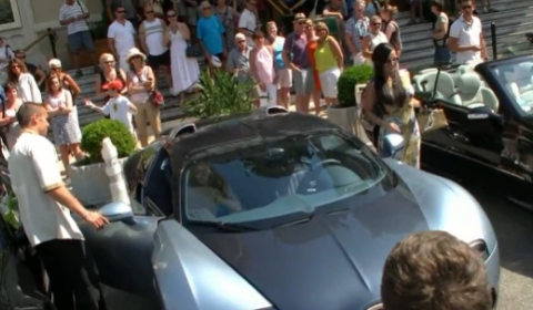 Video Girls Driving Rental Bugatti Veyron in Monaco