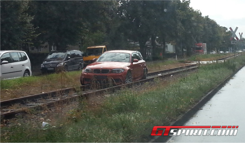 BMW 1 Series M Coupe Stuck into Tram Rails 01