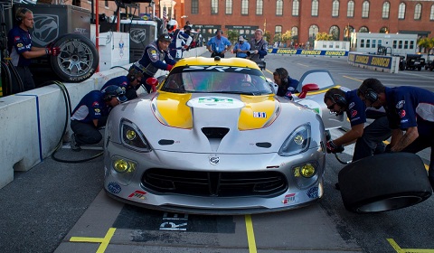 SRT Viper GTS-R