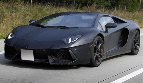 Spyshots 2013 Lamborghini Aventador Roadster Test Mule