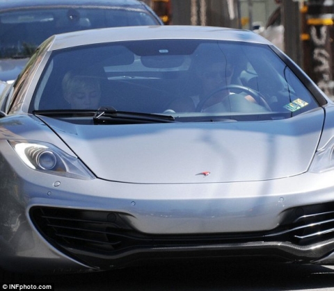 Teen Star Miley Cyrus Spotted Cruising in New McLaren MP4-12C 01