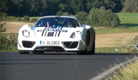 Video Porsche 918 Spyder Spotted near Nurburgring