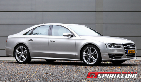 Road Test 2012 Audi S8 01