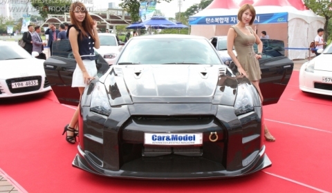 Overkill Chinese Full Carbon Widebody Nissan GT-R