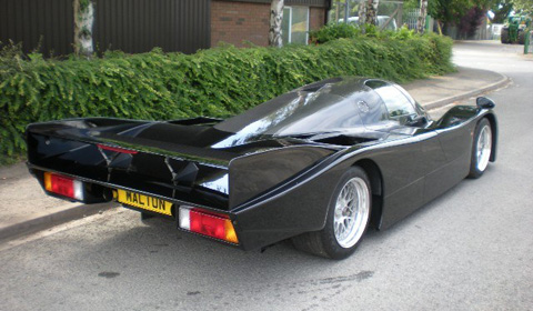 Porsche 962 Derek Bell Signature Edition