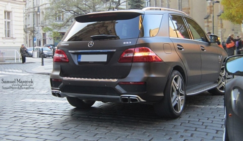 Spotted Mercedes-Benz ML 63 AMG by Brabus in Prague