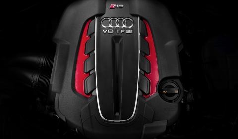 2013 Audi RS6 Avant 01