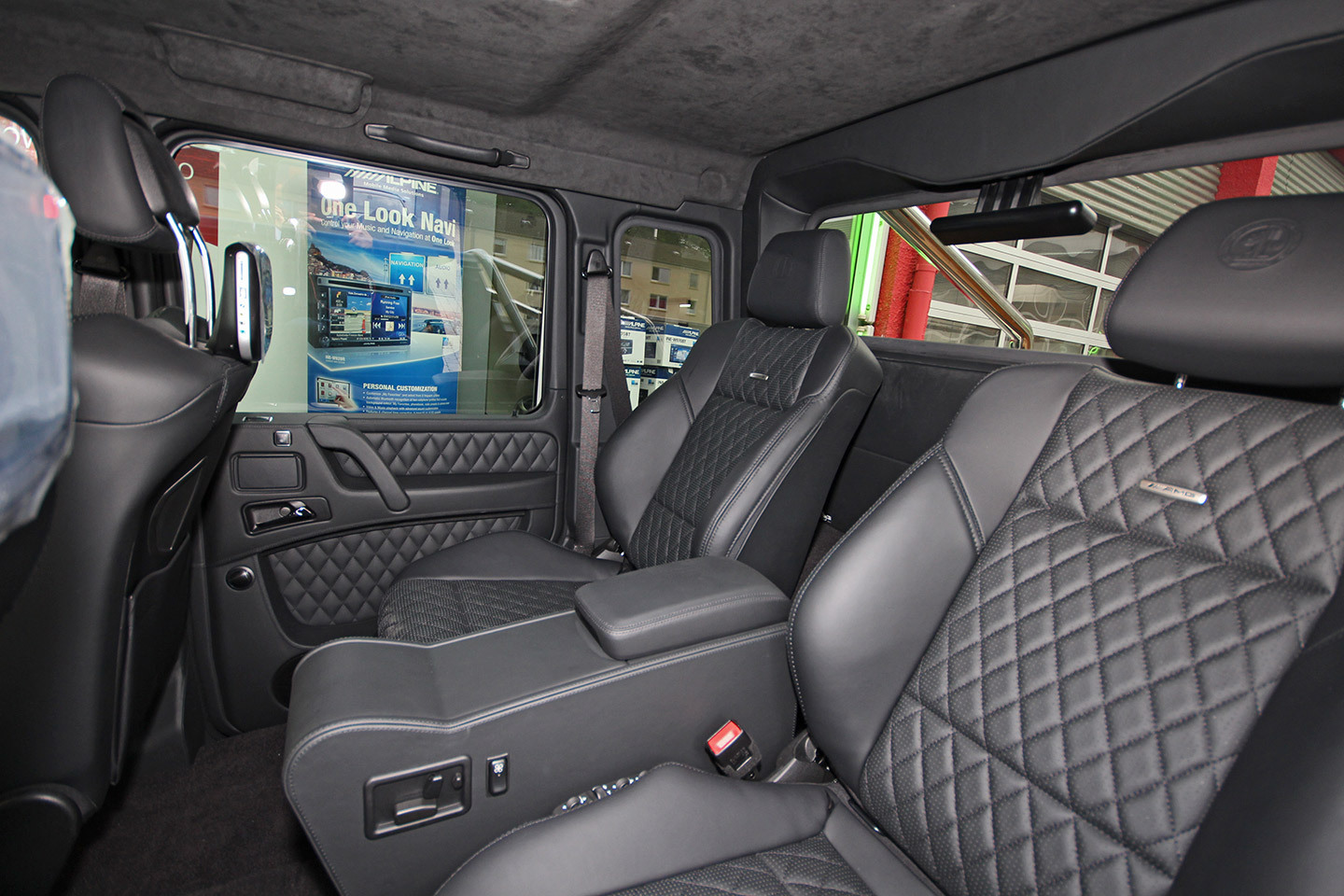 Mercedes Benz g 63 AMG 6x
