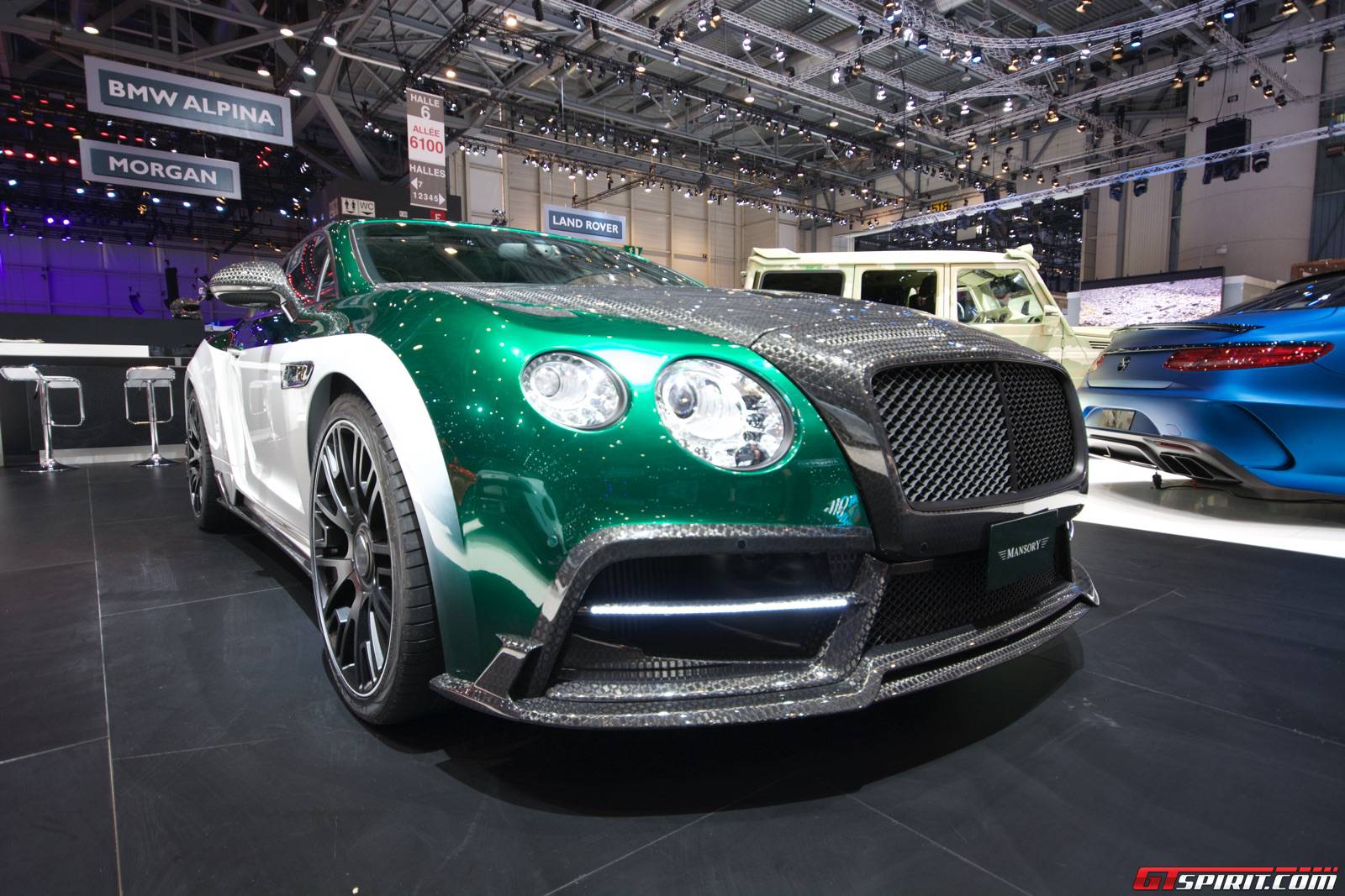 Bentley Mansory розовый